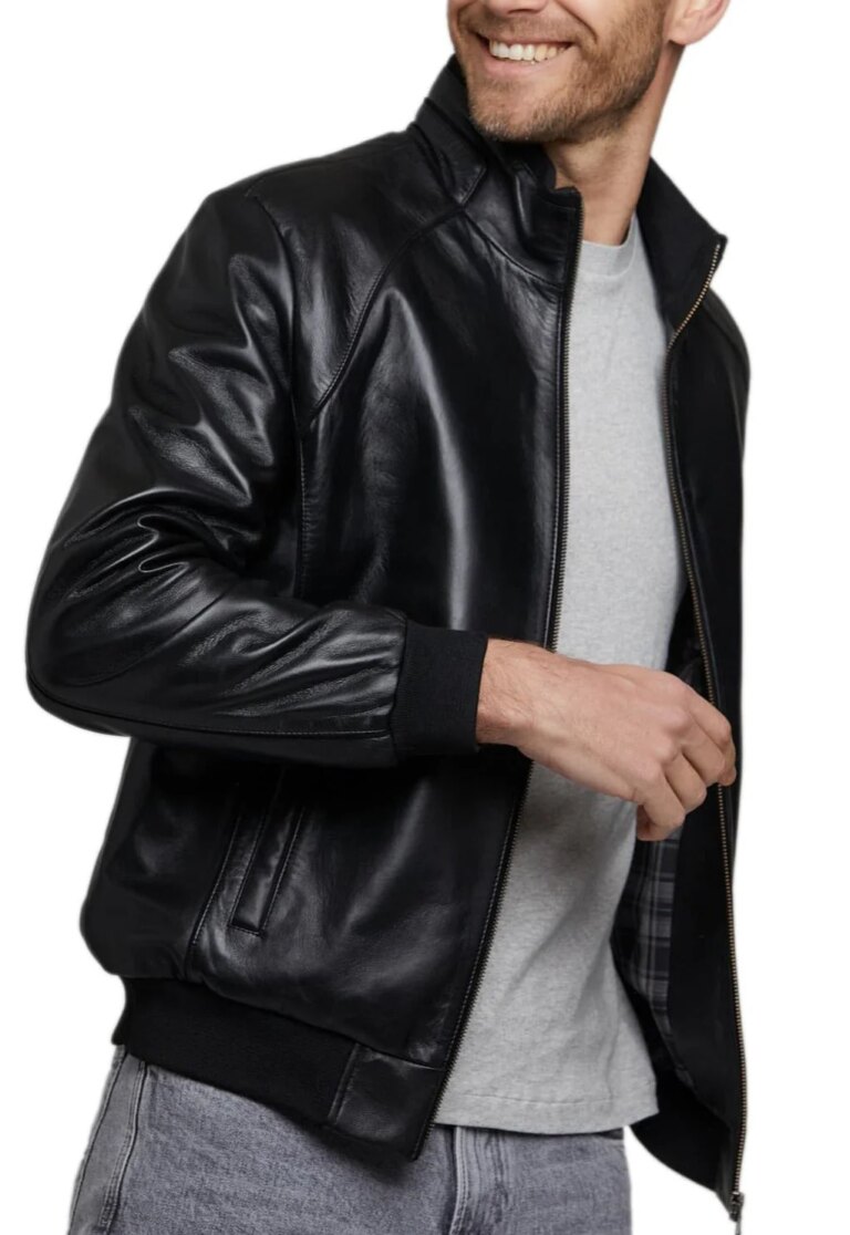 Voyager-Black-Leather-Bomber-Jacket-3