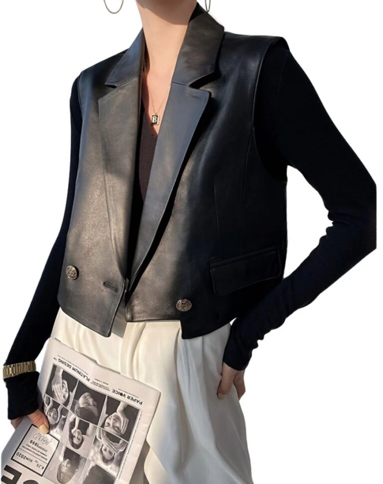 Women_sFuerzaBlackLeatherVestfront3