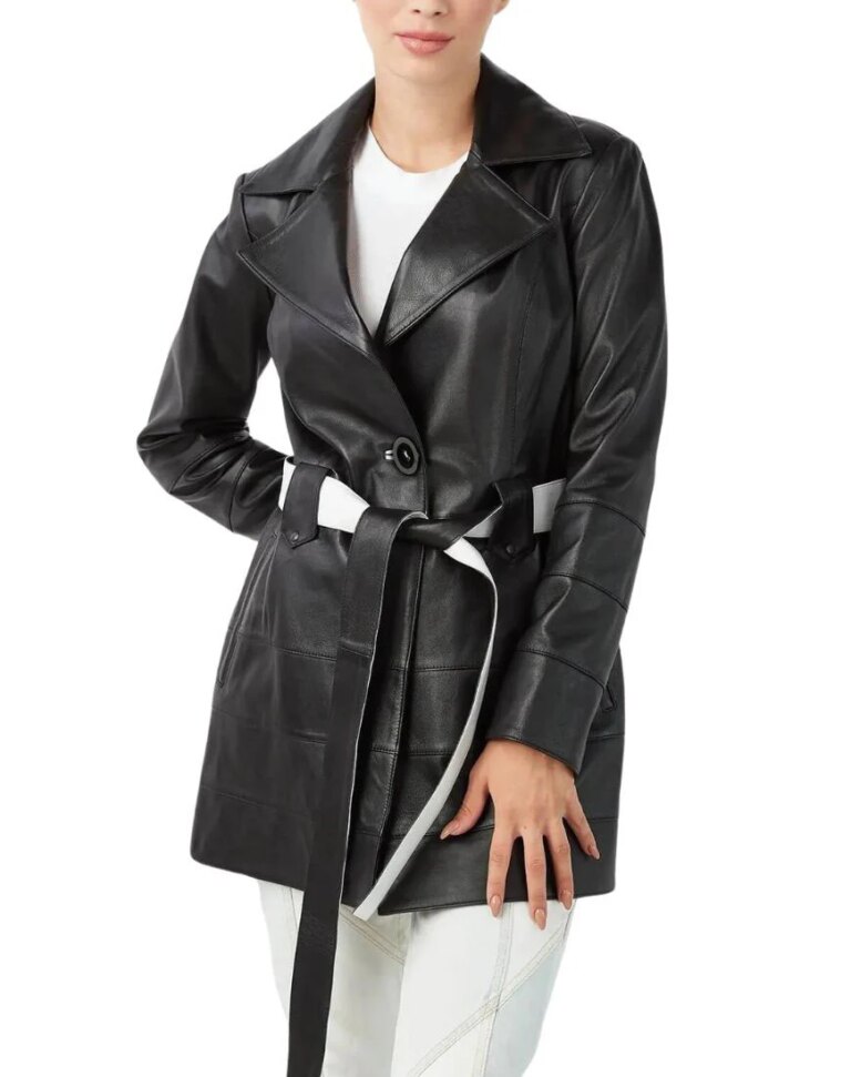 Women_sReveBlackLeatherCoatfront1