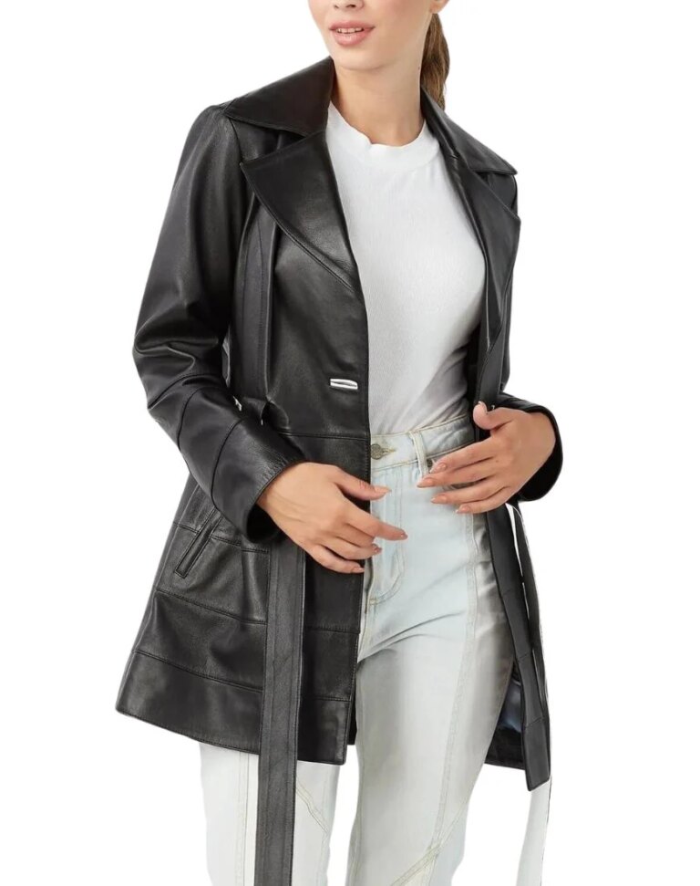 Women_sReveBlackLeatherCoatfront3